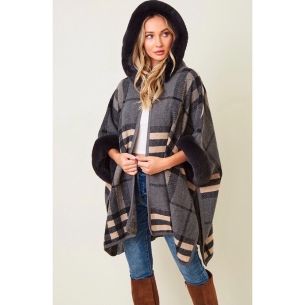 Gray & Cream Brushed Plaid Faux Fur Hooded Poncho